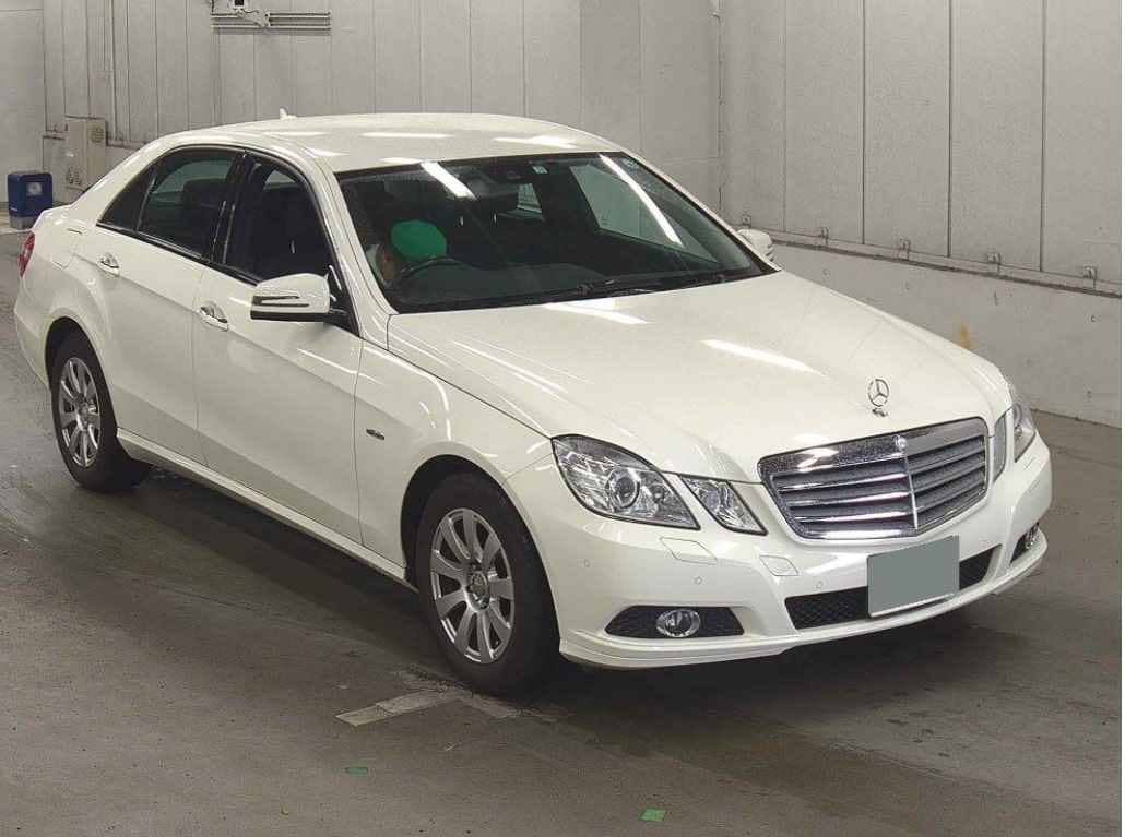 Mercedes-Benz E250