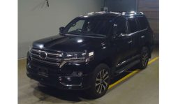 
										Toyota Land Cruiser 2017 full									