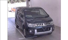 Mitsubishi Delica D5 2017