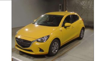 
										Mazda Demio 2017 full									