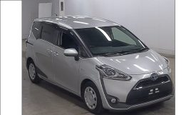 Toyota Sienta 2017