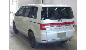 Mitsubishi Delica D5 2017