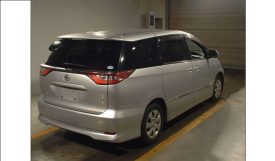 Toyota Estima 2017