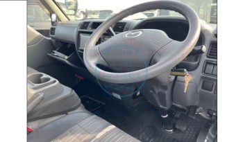 
										Mazda Bongo Van 2017 full									