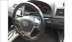 
										Toyota Avensis Wagon 2017 full									