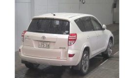 Toyota RAV-4 2015