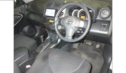 
										Toyota RAV-4 2011 full									