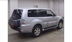 Mitsubishi Pajero 2011