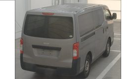 Isuzu Como Van 2017