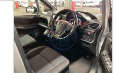 
										Toyota Noah 2017 full									