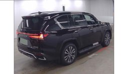 Lexus LX600 2023