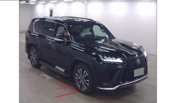 Lexus LX600 2023