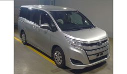 Toyota Noah 2017