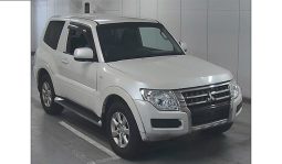 Mitsubishi Pajero 2017