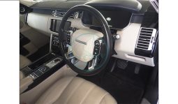 
										Land Rover Range Rover Vogue 2015 full									