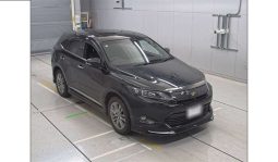 Toyota harrier 2017