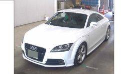 Audi TT 2011