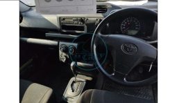 
										Toyota Probox 2017 full									