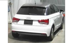 
										Audi A1 2017 full									