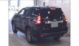 
										Toyota Land Cruiser Prado 2018 full									