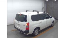 
										Toyota Probox 2017 full									