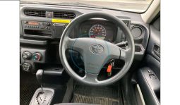 
										Toyota Probox 2017 full									