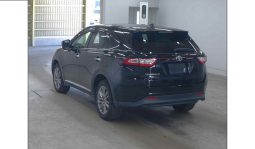 Toyota Harrier 2017