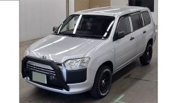 
										Toyota Probox 2017 full									