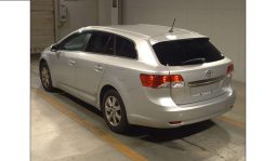 
										Toyota Avensis Wagon 2015 full									