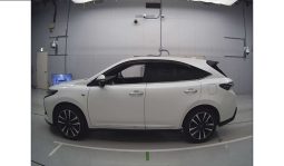 
										Toyota harrier 2017 full									