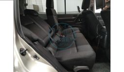 
										Mitsubhishi pajero 2011 full									