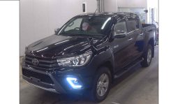 
										Toyota hilux 2018 full									