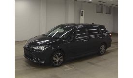 Toyota corolla fielder 2017