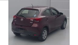 
										Mazda Demio 2017 full									