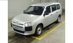 
										Toyota Probox 2017 full									