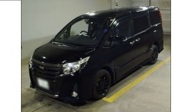 Toyota noah 2017