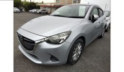 
										Mazda Demio 2017 full									