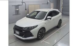 Toyota harrier 2017